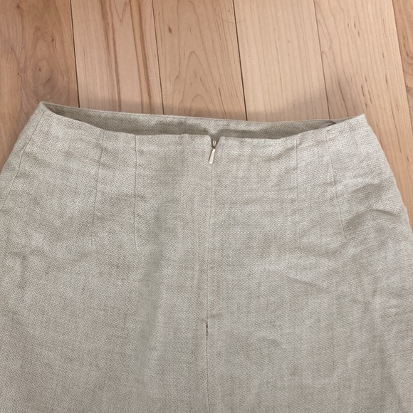 Linen pencil skirt, size 6. - Picture 5 of 6